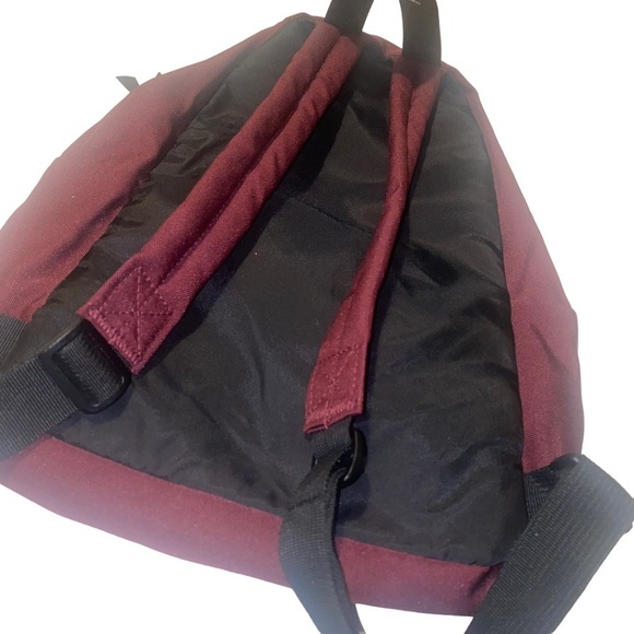 VIRGINIA Tech Hokies Janspirt Half pint burgundy mini backpack/purse VT - Picture 2 of 5